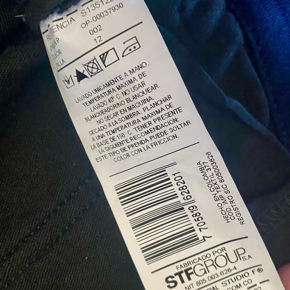 NWT Colombian Women’s Blue Jeans - Picture 4 of 5